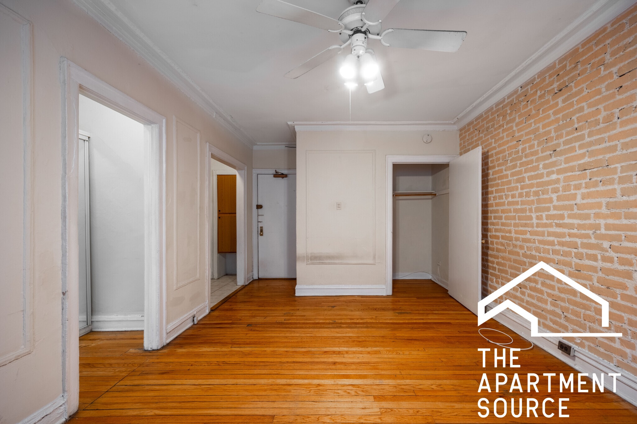 Building Photo - 1154 N Dearborn St