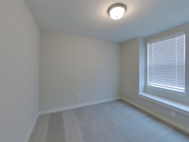 Building Photo - 22627 Terrazzo Dr