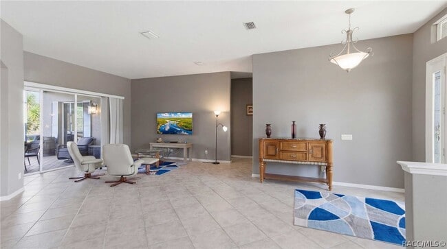 Building Photo - 467 W Mickey Mantle Path