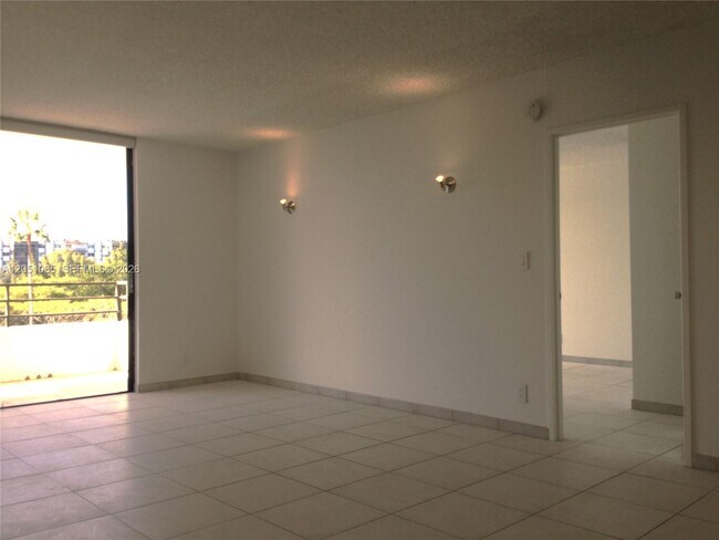 Building Photo - 500 Three Islands Boulevard