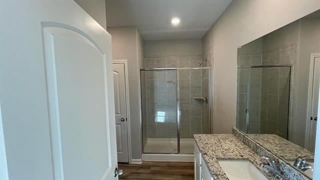 Building Photo - 137 Emma Dr