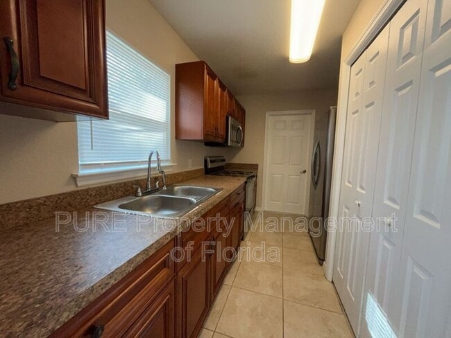 Building Photo - 7128 SE 124th Ln