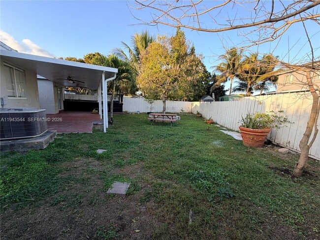 Building Photo - 28431 SW 135th Ave