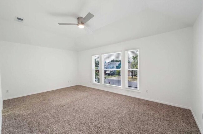 Building Photo - 2507 Eastwood Ln