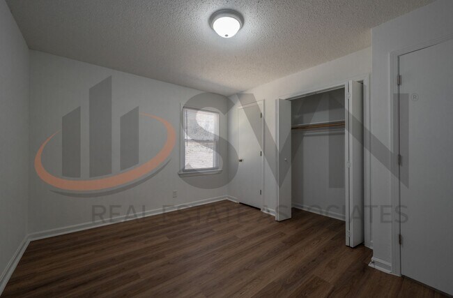 Building Photo - Enjoy Modern Living in This Beautifully Updated 3BR, 1.5BA Durham Home!