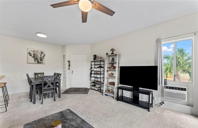 Building Photo - 91-271-271 Hanapouli Cir