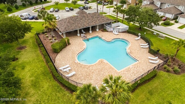 Building Photo - 577 Scrub Jay Dr