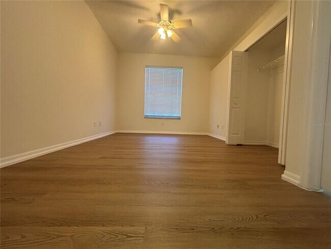 Building Photo - 3921 Talah Dr