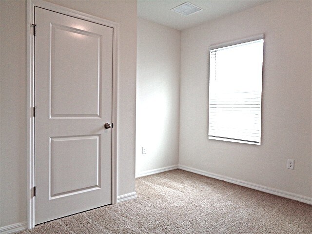 Building Photo - 10927 Carlton Fields Dr