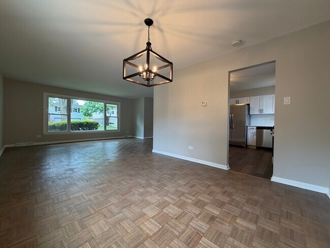 Building Photo - 705 W Fitzhenry Ct