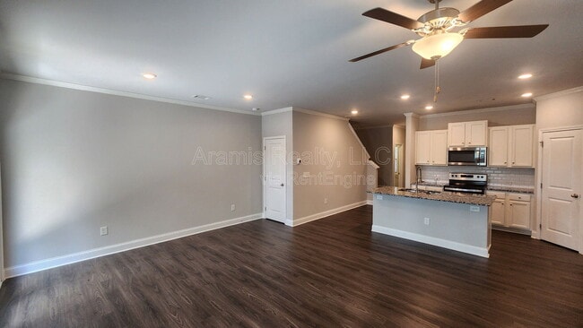 Building Photo - 5248 Pinnacle Walk