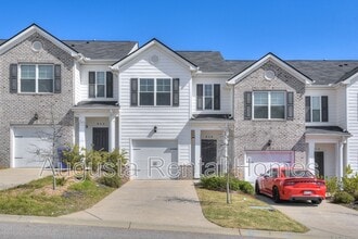 Building Photo - 818 Quaint Parish Cir