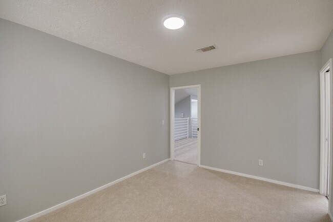 Building Photo - 923 Cranberry Hill Ct