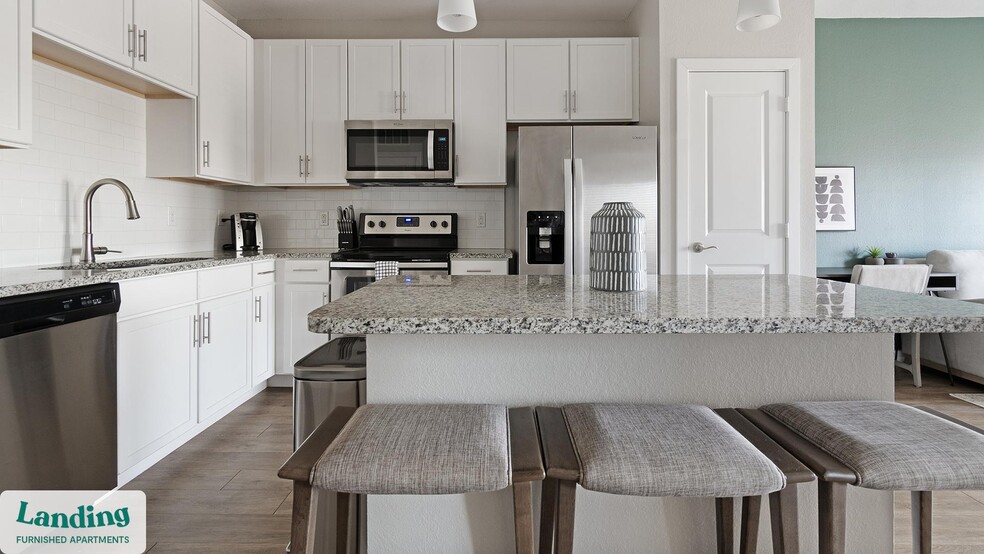 Building Photo - 215 Hunters Lk Wy