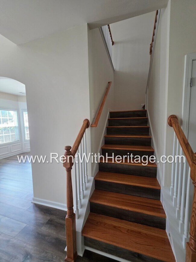 Building Photo - 202 Summergate Ln.