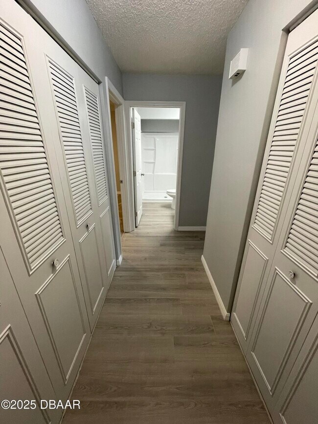 Building Photo - 15 Birdie Dr