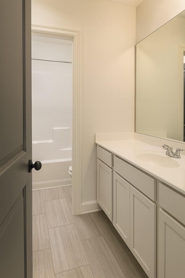 Building Photo - 1913 Covington Dr