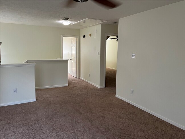 Building Photo - 2406 Laconia Ct
