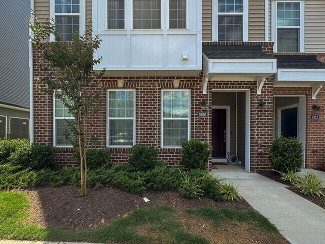 Building Photo - 5920 Whitehurst Ln