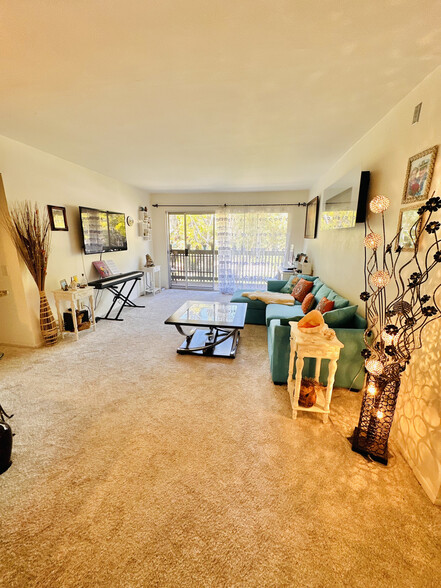 Building Photo - 6416 Friars Rd