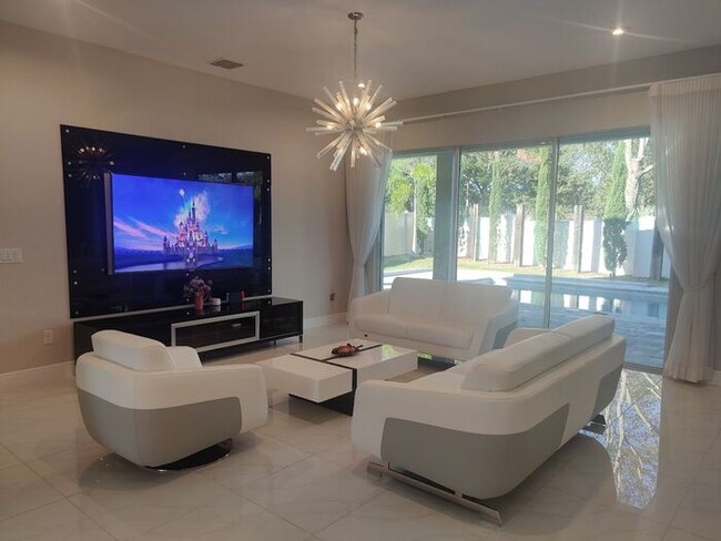 Building Photo - Beautiful home in Estates at Parkside