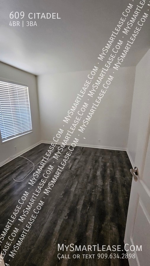 Building Photo - 609 citadel-