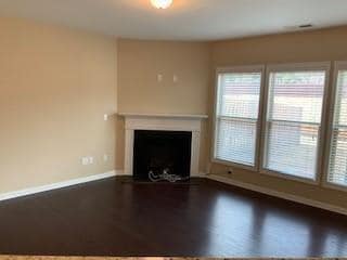 Building Photo - 1335 Hampton Oaks Dr