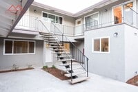 Building Photo - 928 Weldwood Ct