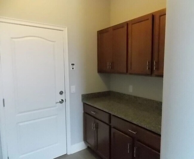 Building Photo - 11626 Iris Spring Ct