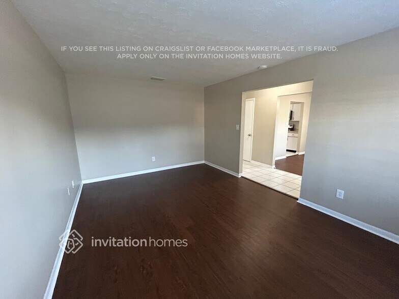 Building Photo - 509 Clemons Rd