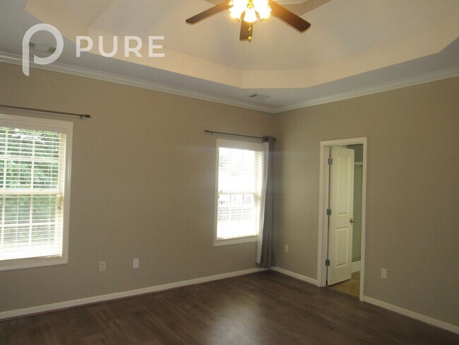Building Photo - 2021 Hidden Forest Ln