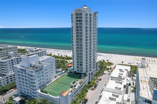 Building Photo - 4201 Collins Ave