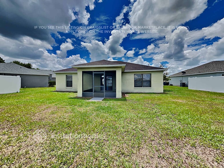 Building Photo - 1721 James Pointe Dr