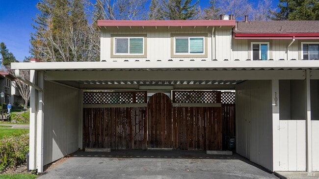 Building Photo - 108 Scotia Ln