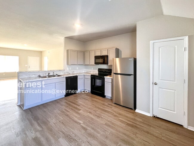 Building Photo - 4511 Olympic Dr