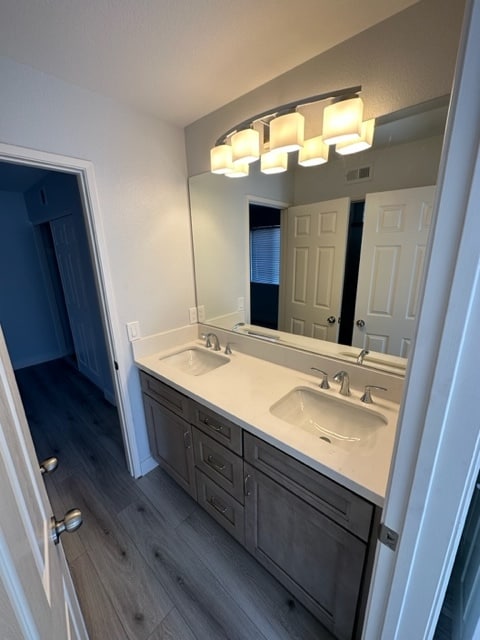 Building Photo - 10266 Wateridge Cir