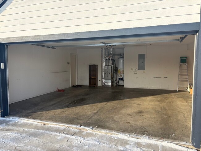 Building Photo - 10413 Kentfield Pl