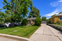 Building Photo - 654 32nd St