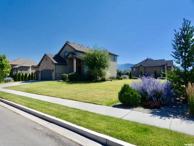 Building Photo - 3080 N CREST DR