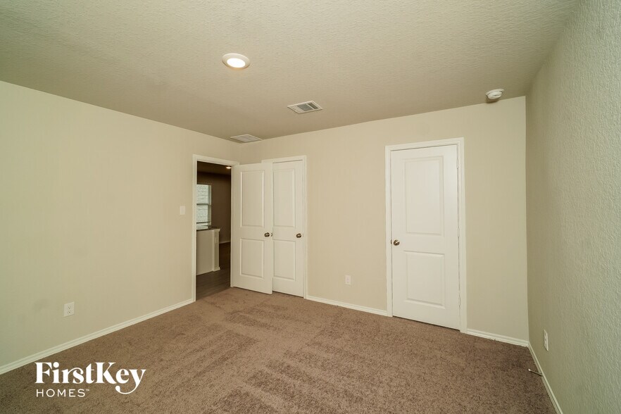 Building Photo - 3314 Carducci Dr