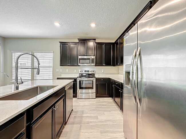 Building Photo - 9504 Lovage Ln
