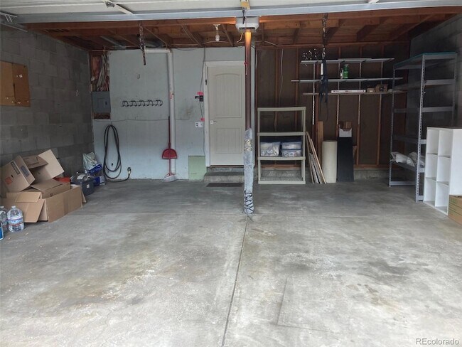 Building Photo - 9260 W Utah Ave