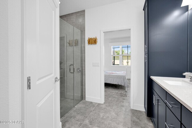 Building Photo - 913 Bama Breeze Dr