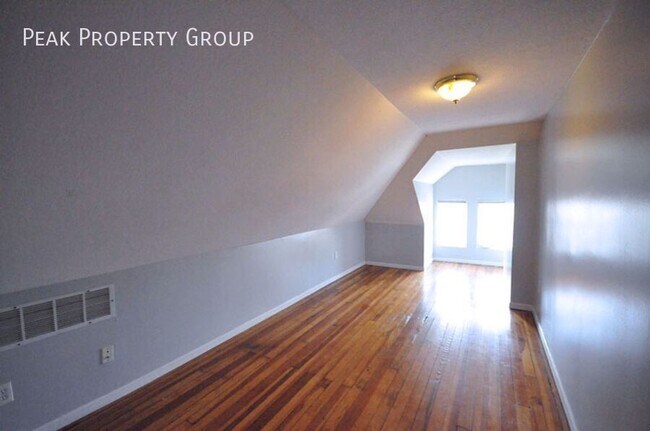 Building Photo - 138 Chittenden Ave