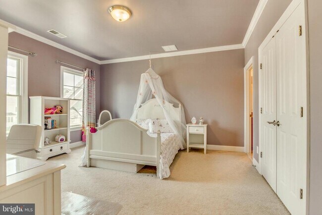 Building Photo - 1751 Tysons Crest Ln