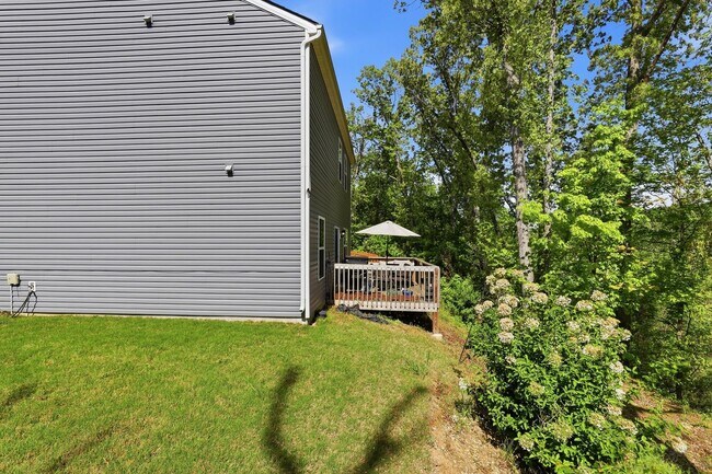 Building Photo - Refined Living in Hardin Valley | Modern Luxury Home with Loft & Outdoor Retreat