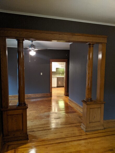 Building Photo - 2255 Pierce St NE