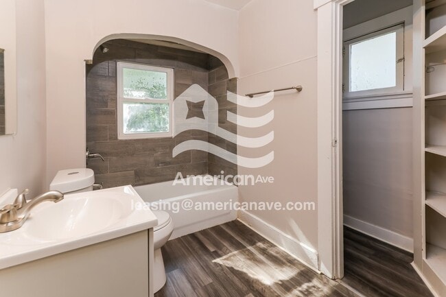 Building Photo - 1257 Wilson Dr