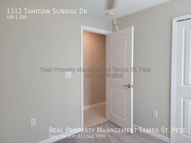 Building Photo - 1312 Tahitian Sunrise Dr