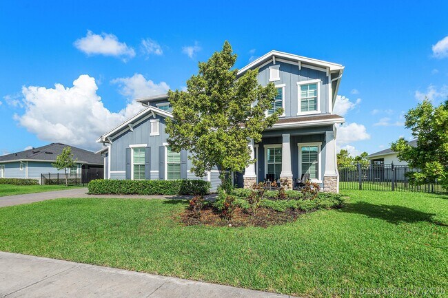 Building Photo - 981 Castaway Ct